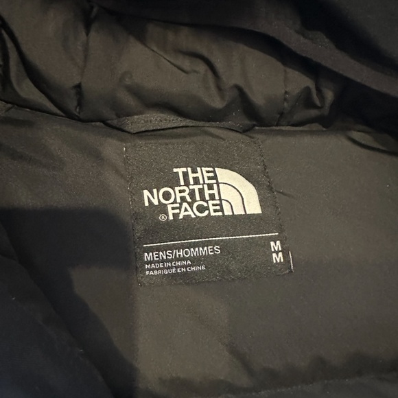 BNWT The North Face Men's Black Gotham Jacket 3 Size M - Picture 8 of 10